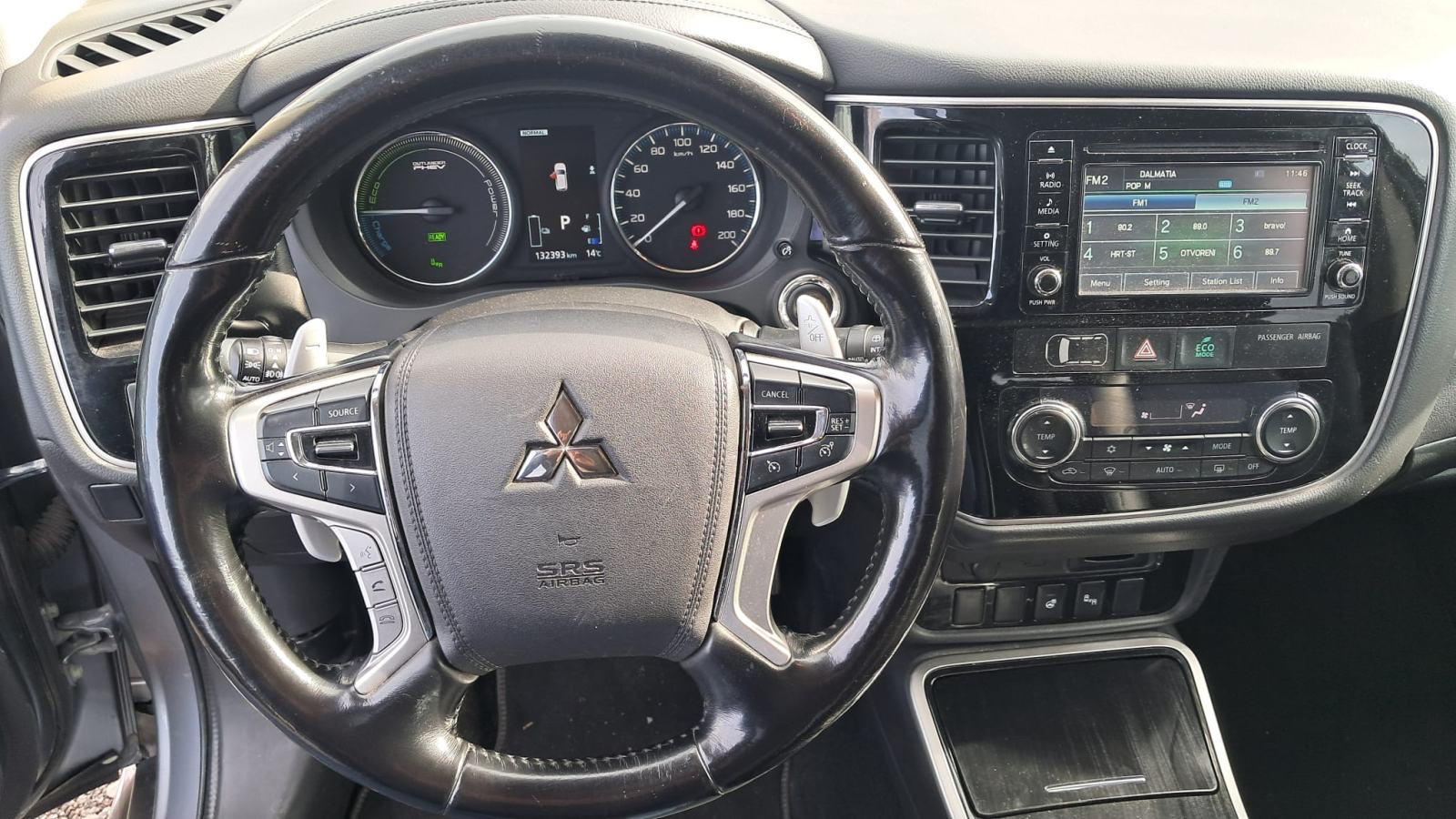 Mitsubishi Outlander 2,0 , PLUG-IN HYBRID EV / Dones 5.625€ i vozi ga, fotografija 7
