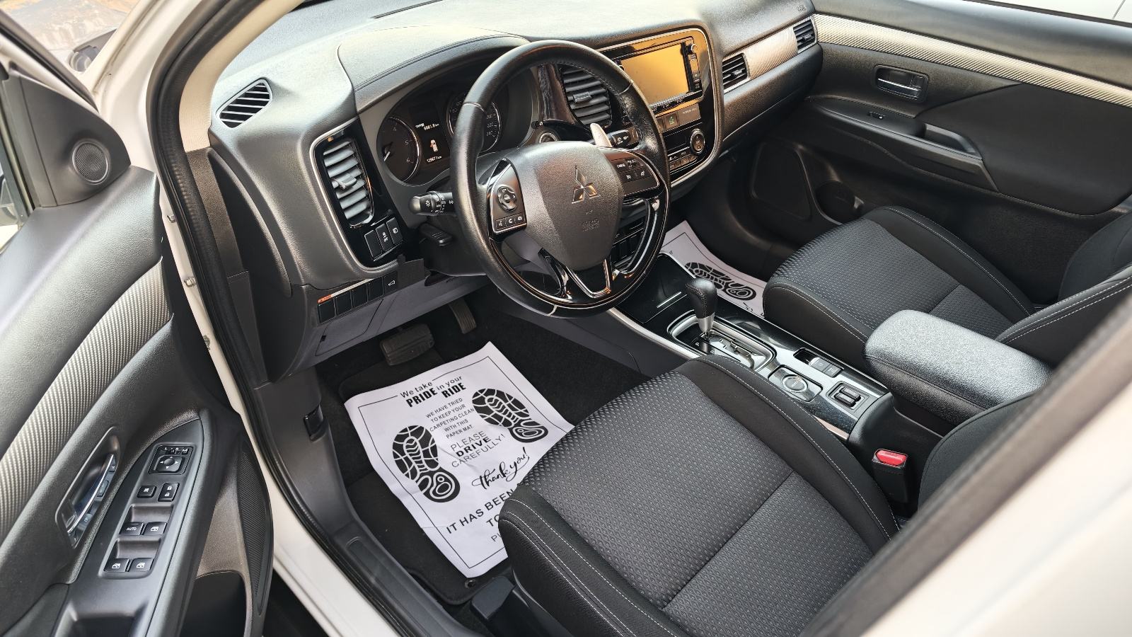 Mitsubishi Outlander 2,2 DI-D. 4x4. Automatik. F1. Diamant Edition+, fotografija 7