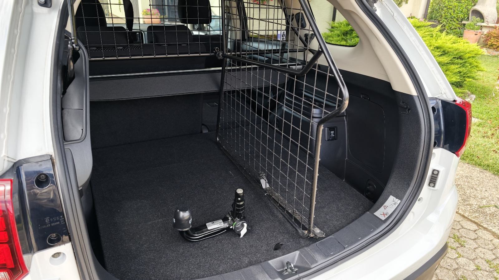 Mitsubishi Outlander 2,2 DI-D. 4x4. Automatik. F1. Diamant Edition+, fotografija 14