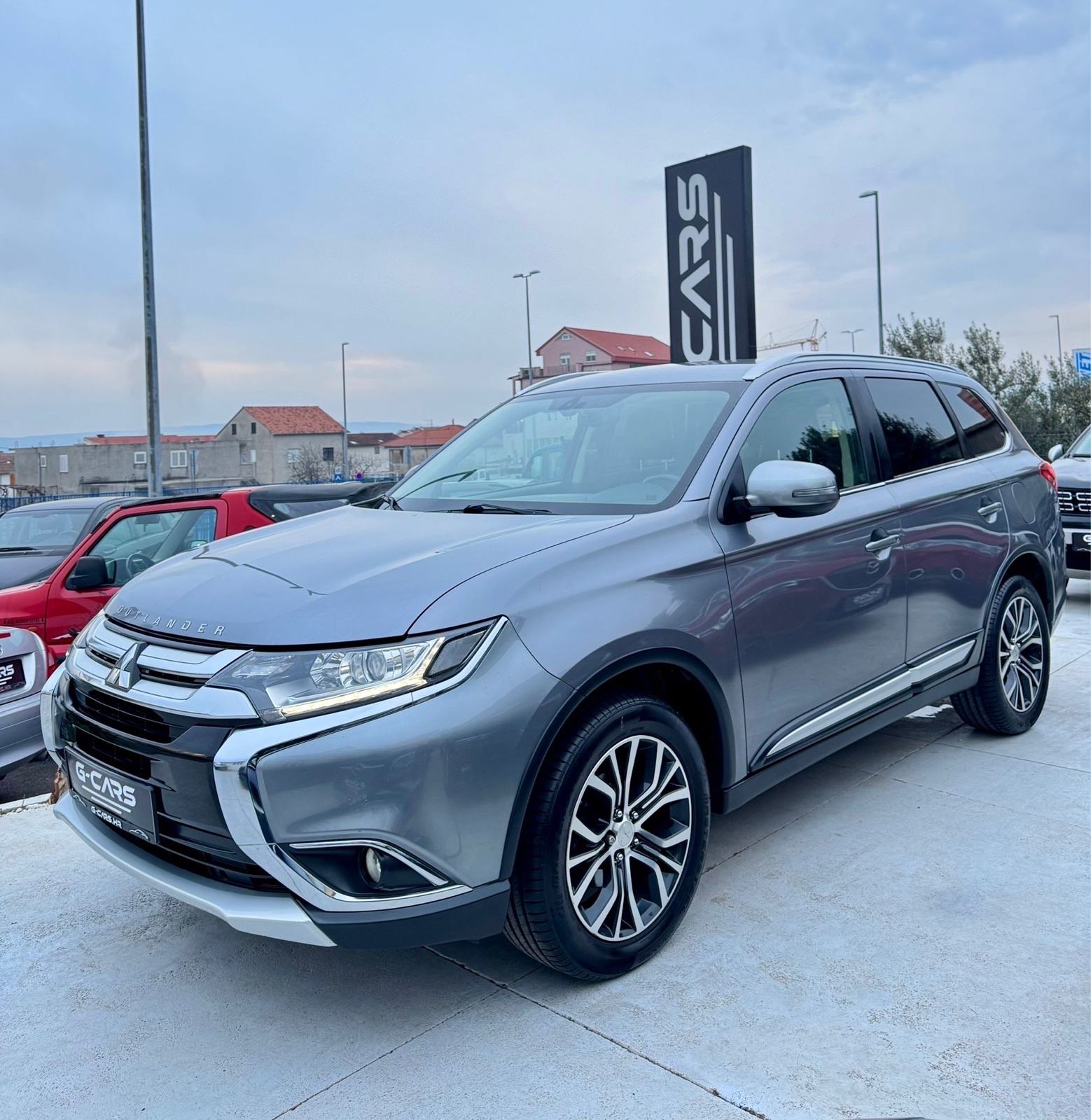 Mitsubishi Outlander 2,2 DI-D —Mod 2018—7 SJEDALA—KAMERA—NAVI—JAMSTVO!, fotografija 2