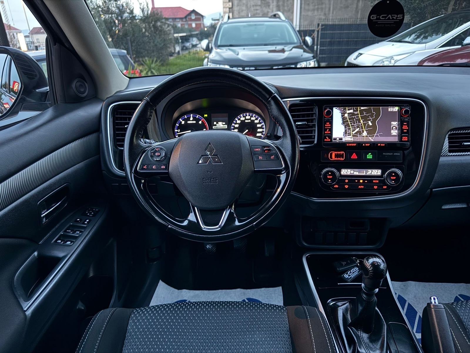 Mitsubishi Outlander 2,2 DI-D —Mod 2018—7 SJEDALA—KAMERA—NAVI—JAMSTVO!, fotografija 14