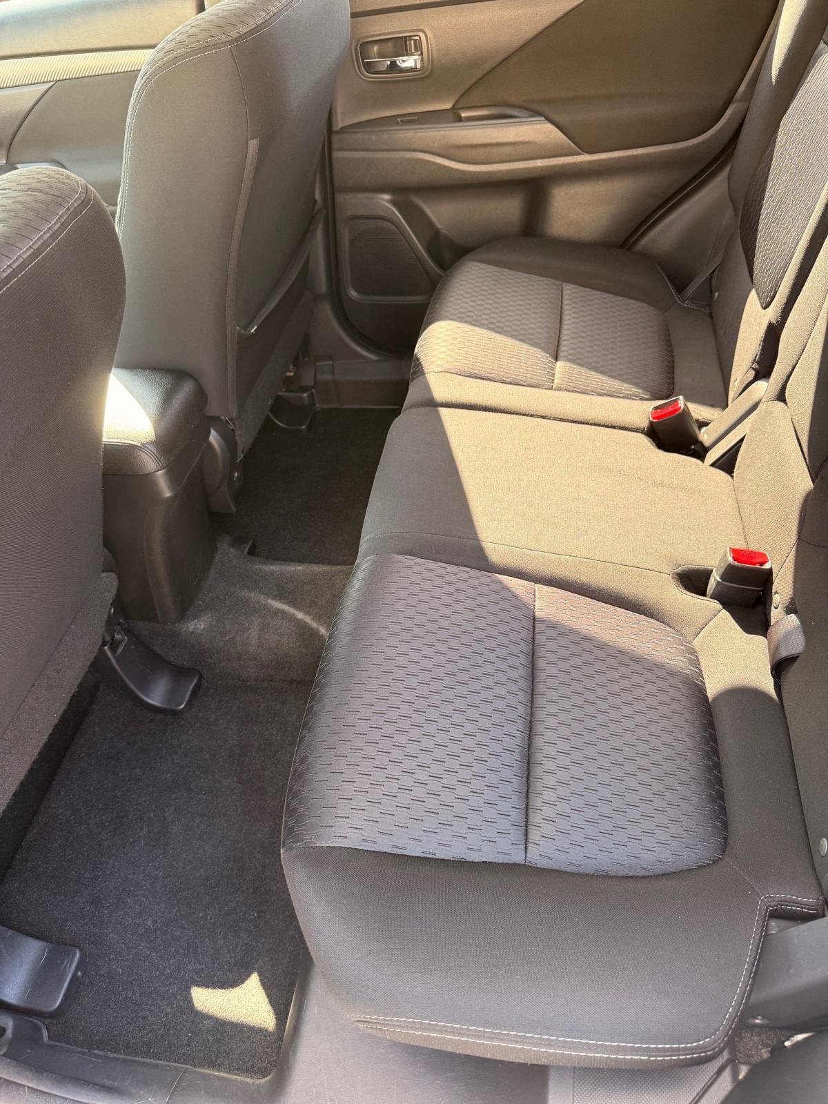 Mitsubishi Outlander 2,2, 7 sjedala, servisiran u ovlaštenom SNIŽENO, fotografija 15