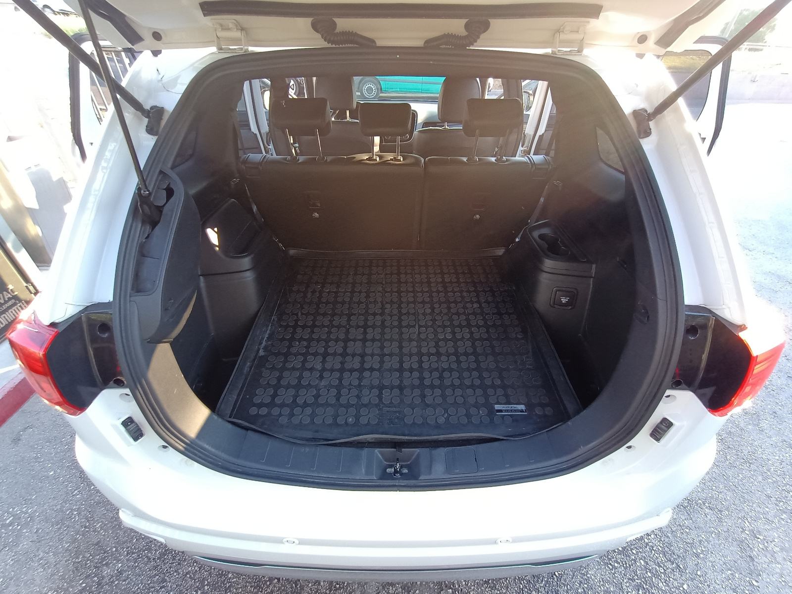 Mitsubishi Outlander 2,4 PHEV plug in Hybrid / LED / 2set alu / 225ks, fotografija 20