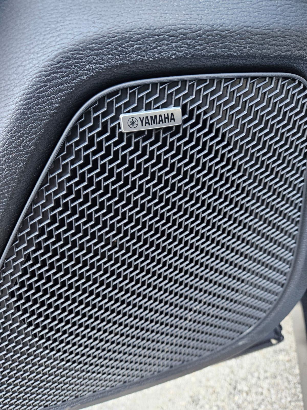 Mitsubishi Outlander PHEV Intense, DEMO VOZILO, fotografija 12