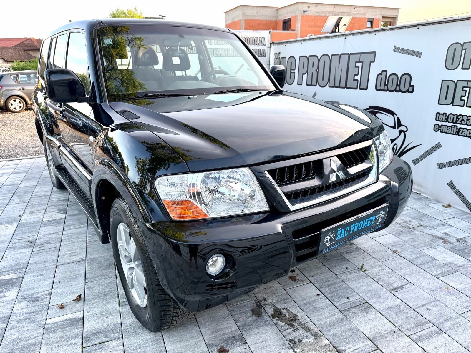 Mitsubishi Pajero 3,2 DID GLS= 7 SJEDALA = REG-1 GOD=KRED- KART=HR-AUT, fotografija 4