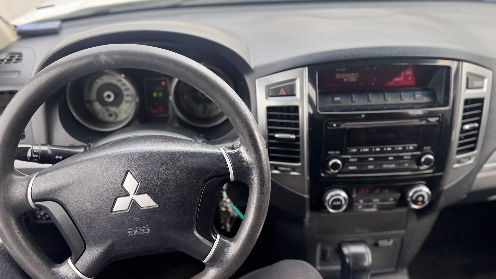 Mitsubishi Pajero 3,2 DID, fotografija 3