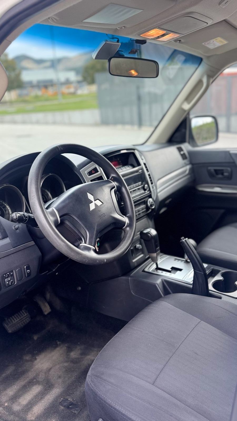 Mitsubishi Pajero 3,2 DID, fotografija 5