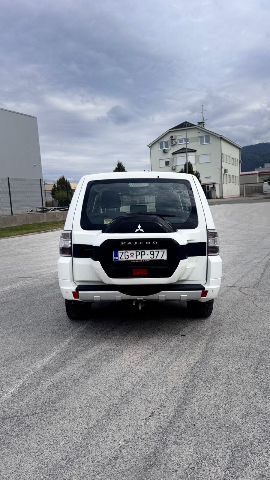 Mitsubishi Pajero 3,2 DID, fotografija 10