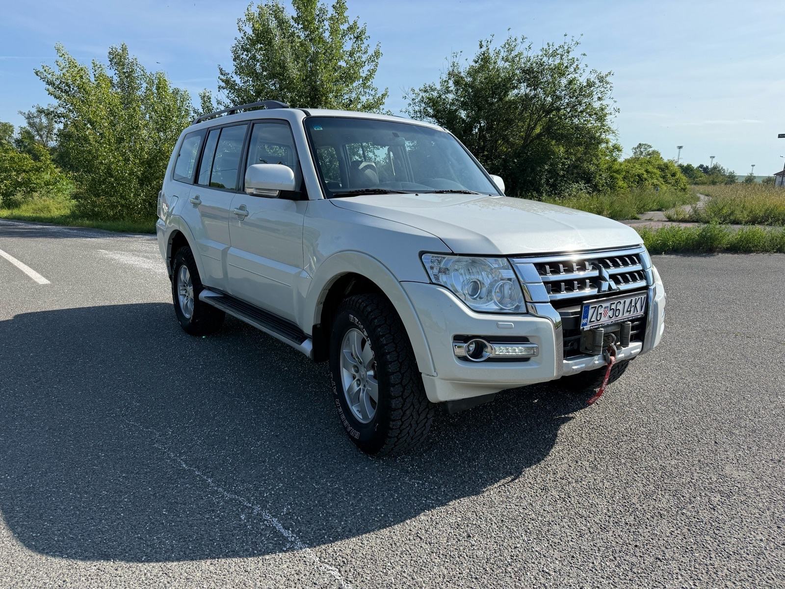 Mitsubishi Pajero 3,2 DID, fotografija 9