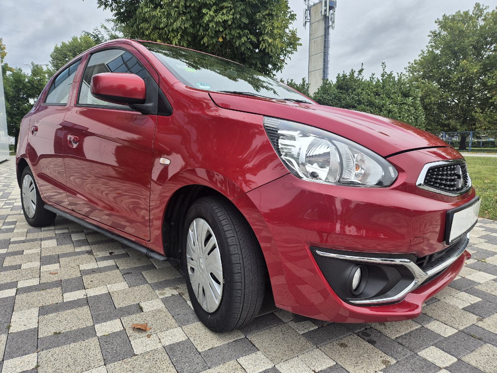 Mitsubishi Space Star 1,0 **INTENSE**KLIMA**SERVISNA**REG 1 GOD**, fotografija 15