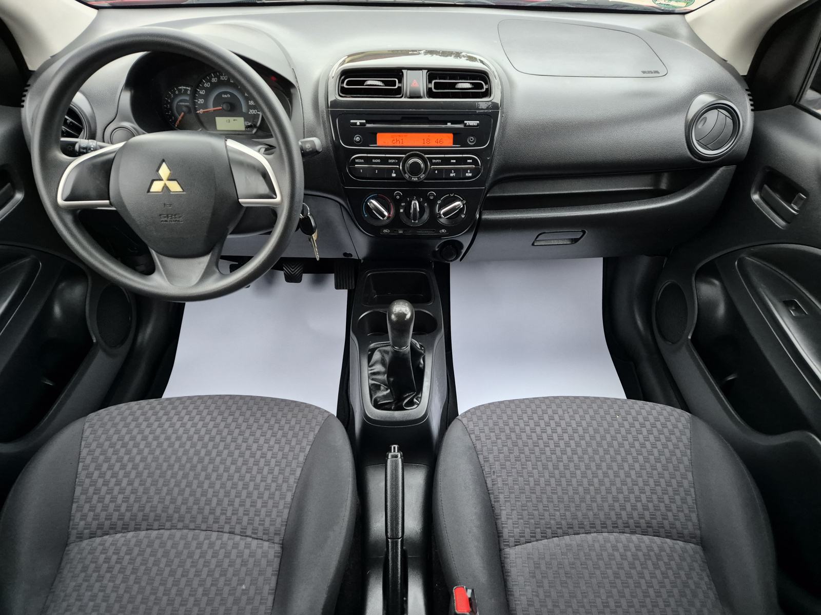 Mitsubishi Space Star 1,0 **INTENSE**KLIMA**SERVISNA**REG 1 GOD**, fotografija 19