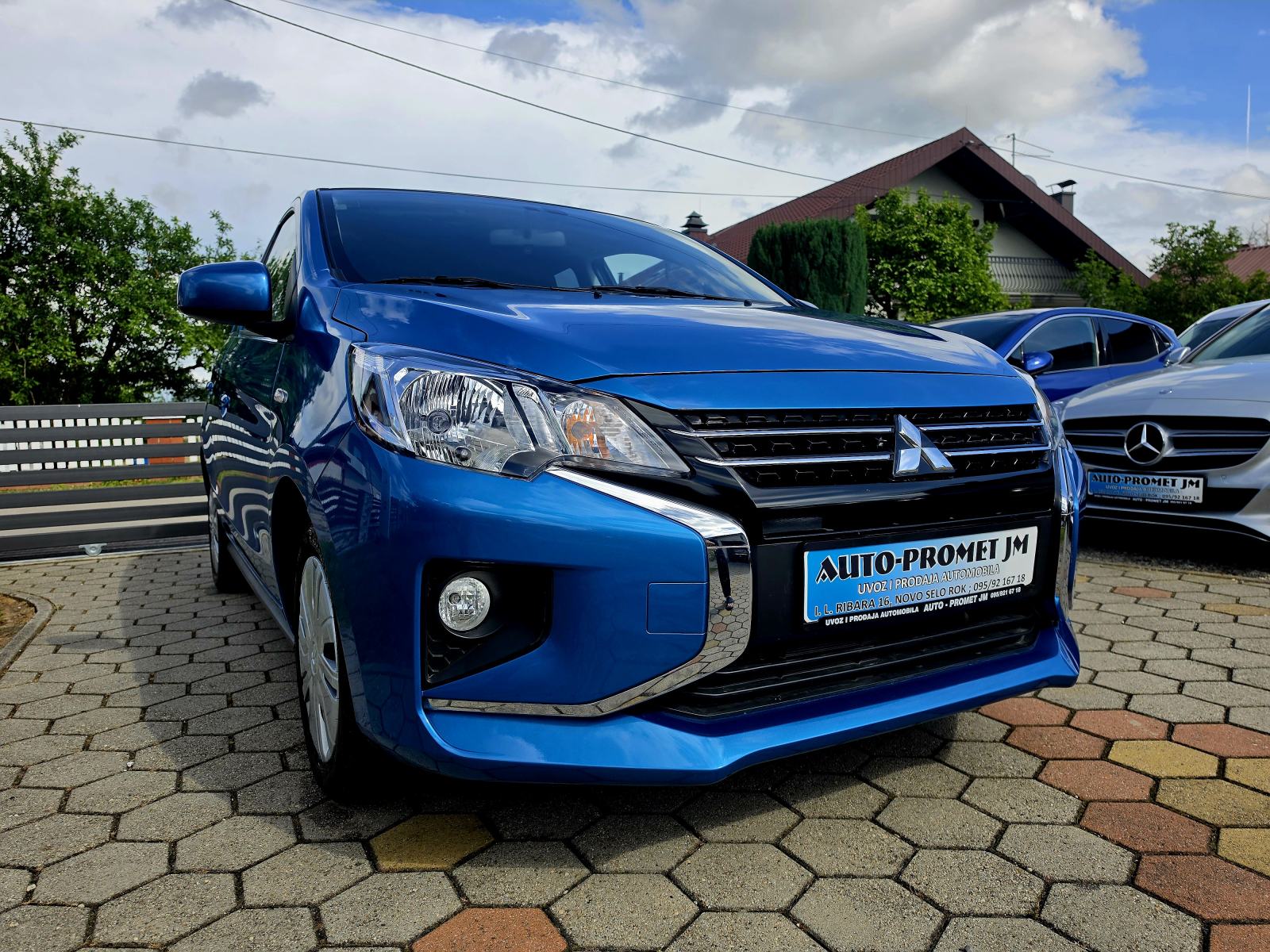 Mitsubishi Space Star 1.2,,BENZIN, ODLIČAN,,15974KM, fotografija 3