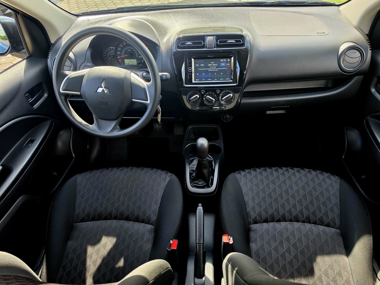 Mitsubishi Space Star 1.2,,BENZIN, ODLIČAN,,15974KM, fotografija 9