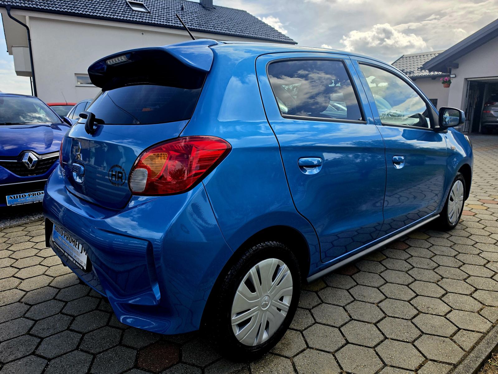 Mitsubishi Space Star 1.2,,BENZIN, ODLIČAN,,15974KM, fotografija 6