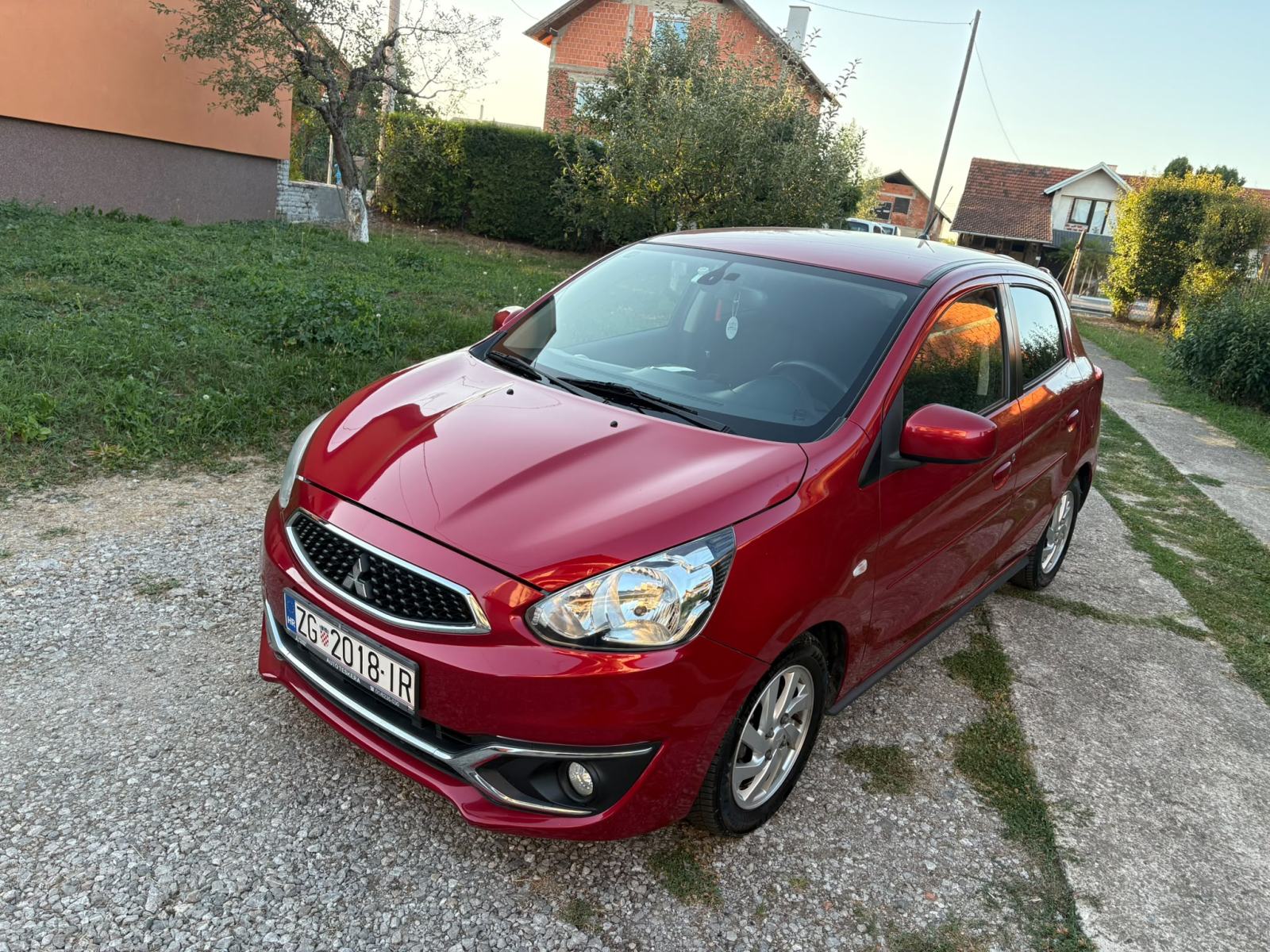 Mitsubishi Space Star 1,2 2WD MT INVITE, fotografija 13