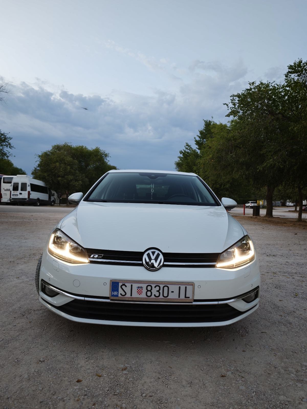 VW Golf 7.5 2,0 TDI Rline, fotografija 2