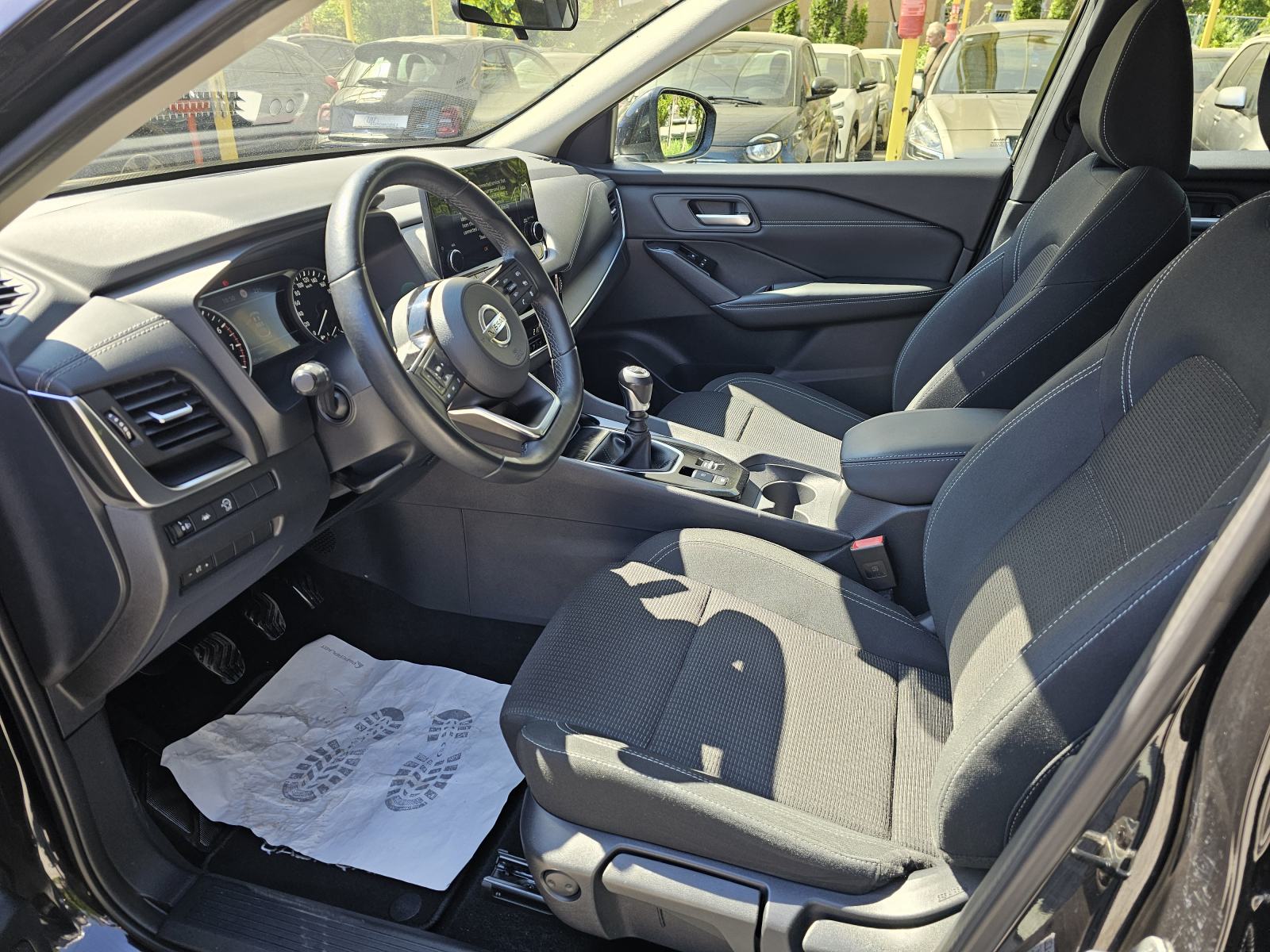 NEW*QASHQAI*2022.G*1.3-140KS*47218tkm*LED*ALU*NAVI*360 KAMERE*20900E, fotografija 12