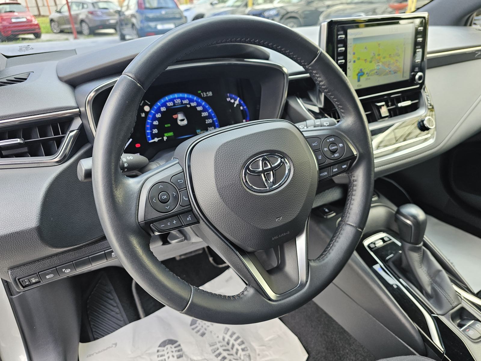 NEW*TOYOTA*COROLLA*1.8 HYBRID*2022.G*FULL LED*KAMERA*NAVI*TOUCH*19980E, fotografija 13