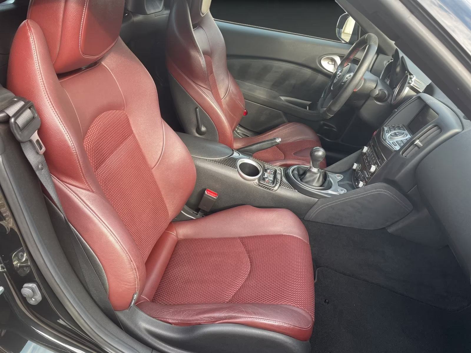 Nissan 370Z 370 Z Coupe BIXenon navi koža gr.sj. invidiaAuspuh BOSE, fotografija 18