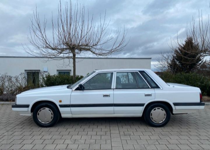 Nissan LAUREL 2.8 D automatik, pogled izvana - slika 3