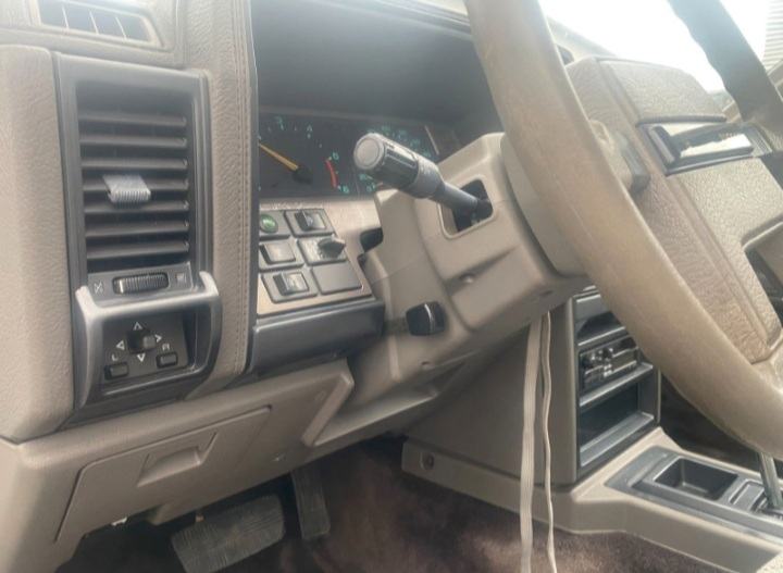 Nissan LAUREL 2.8 D automatik, fotografija 11