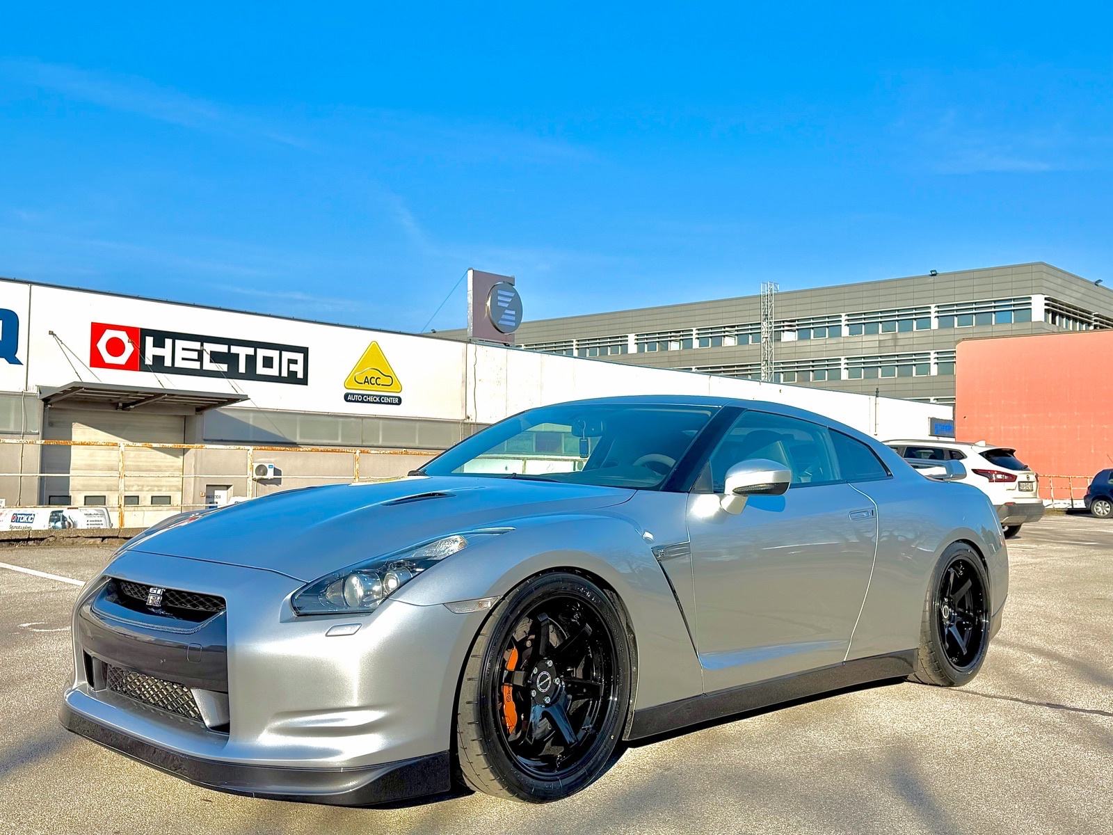Nissan GT-R, pogled izvana - slika 4