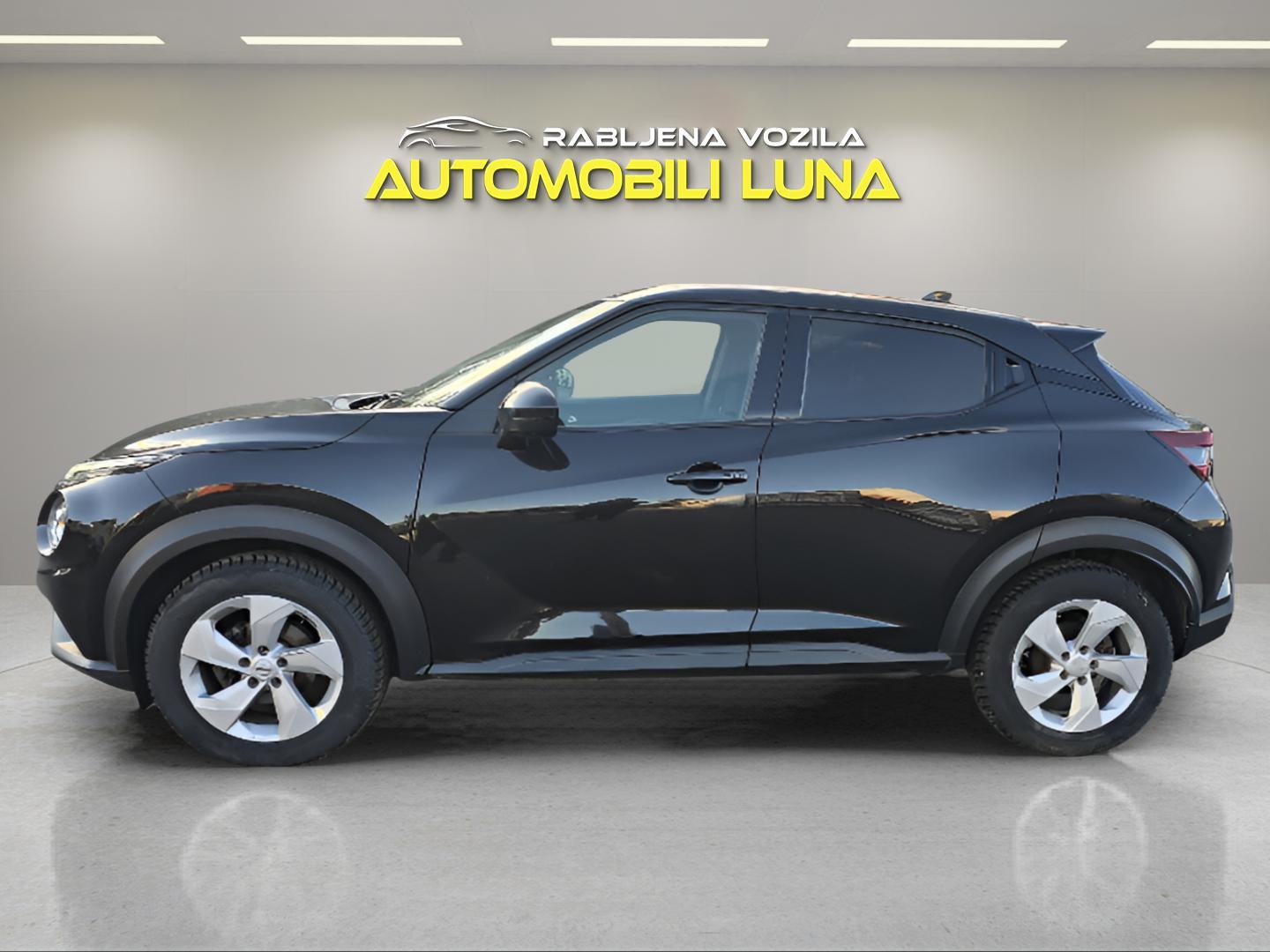 Nissan Juke 1,0 AUTOMATIC-N CONNECTA, pogled izvana - slika 1