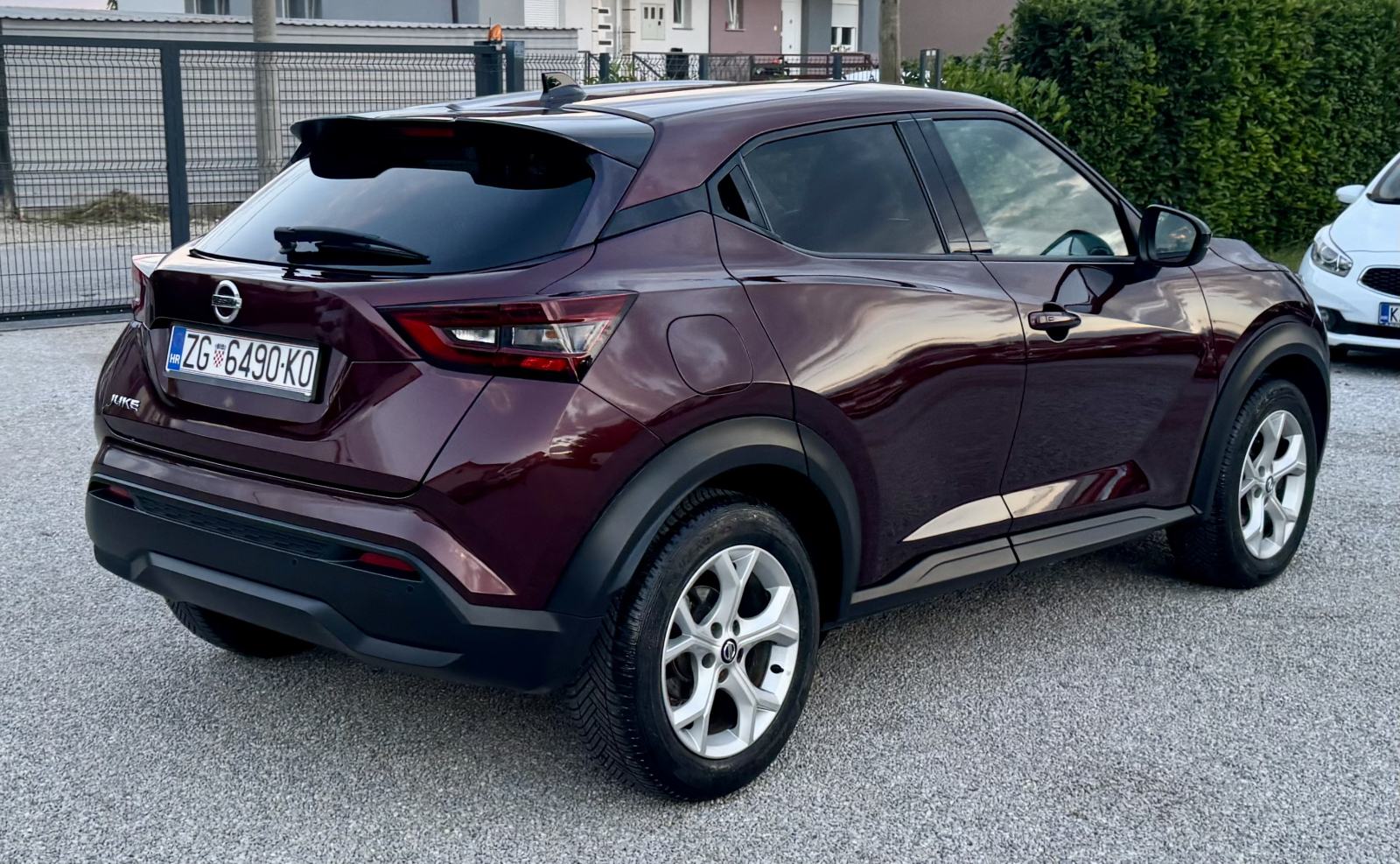 Nissan Juke 1,0 DIG-T - Automatik -105 000 km -1. Vlasnik NIJE UVOZ, fotografija 5