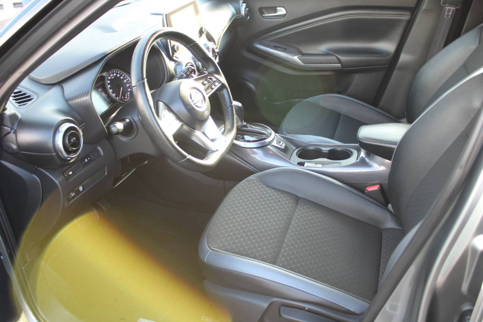 Nissan Juke 1.0 DIG-T AUTOMATIK N-Connecta *KAMERA*, fotografija 9