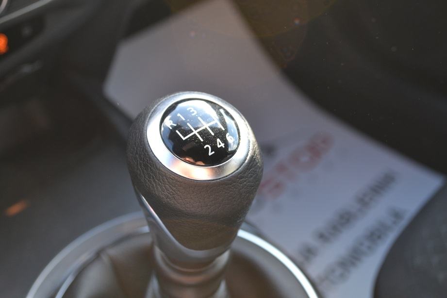 Nissan Juke 1,0 DIG-T N-CONNECTA *** rata 220 BEZ UČEŠĆA ***, fotografija 17