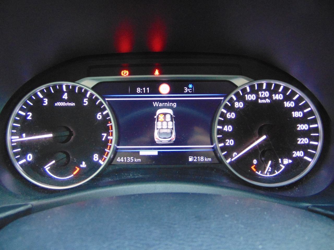 Nissan Juke 1,0 DIG-T N-Connecta, fotografija 10