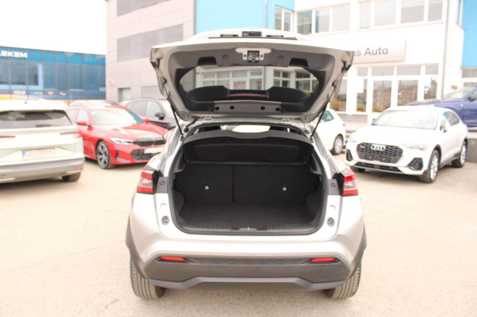 Nissan Juke 1.0 DIG-T AUTOMATIK N-Connecta, fotografija 9