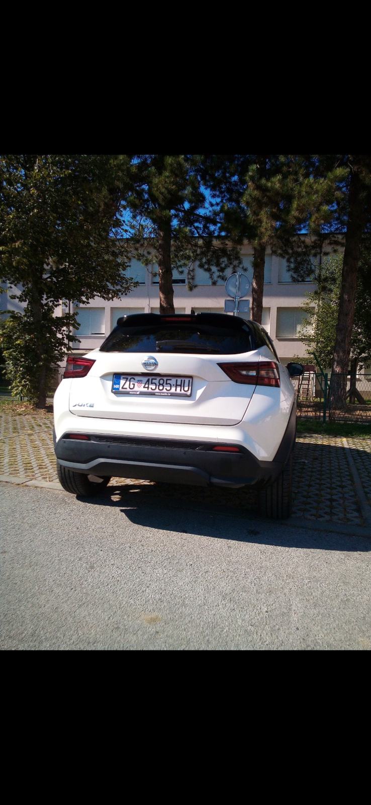 Nissan Juke 1,0 tekna DTC Bosse, fotografija 3