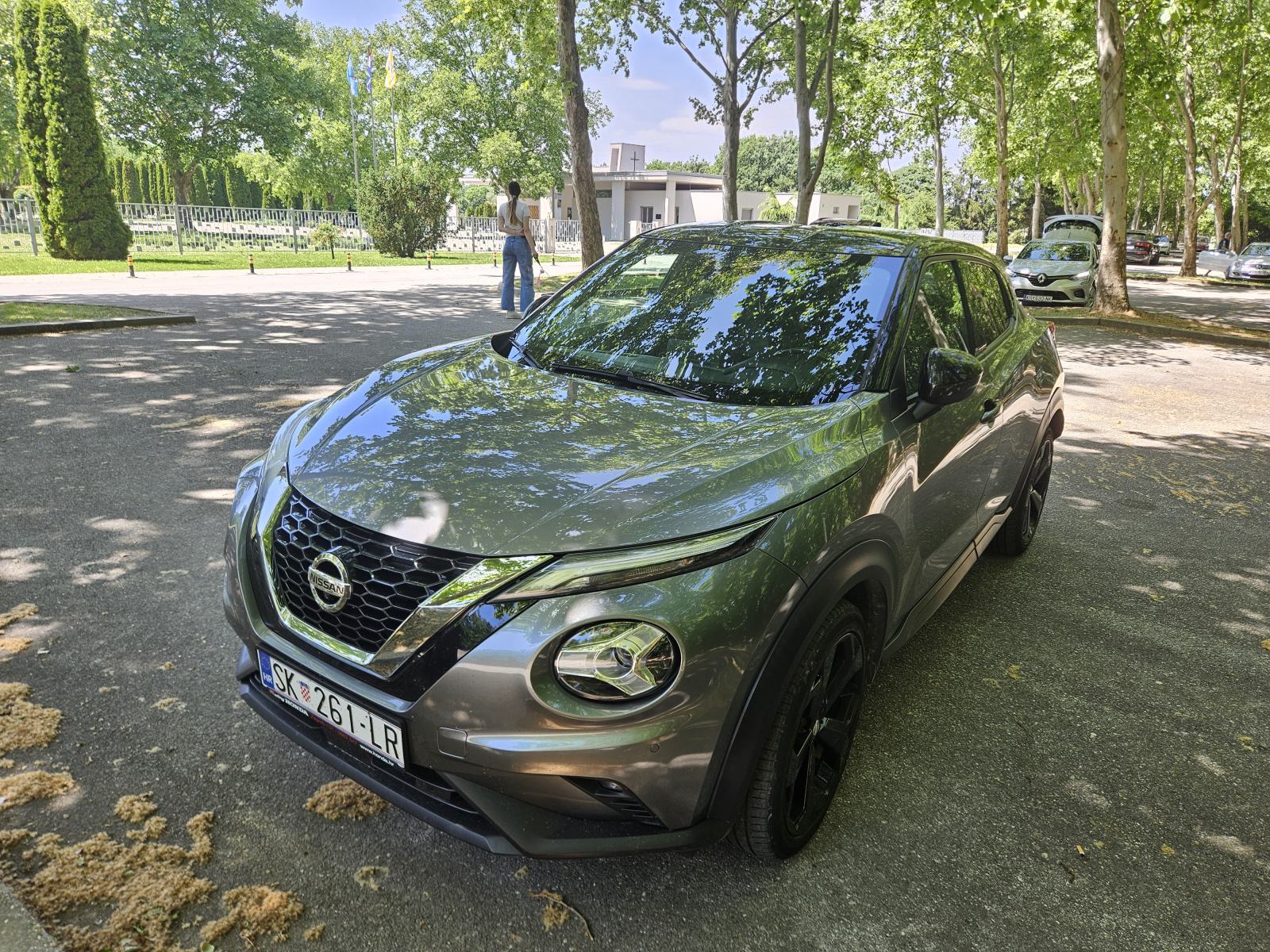 Nissan Juke 1,0 Tekna/Reg do 11/2026, fotografija 5