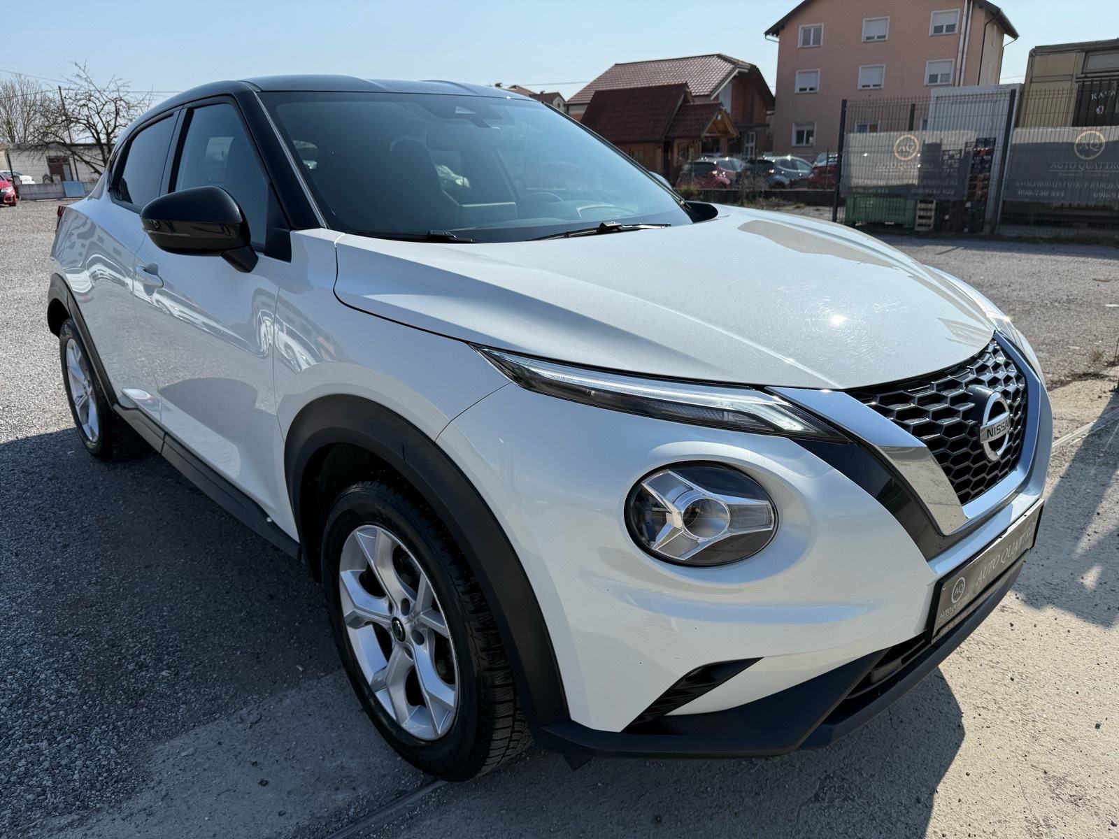 Nissan Juke 1,0 TOP STANJE KAMERA / NAVIGACIJA 90 24MJ.JAMSTVO, fotografija 5