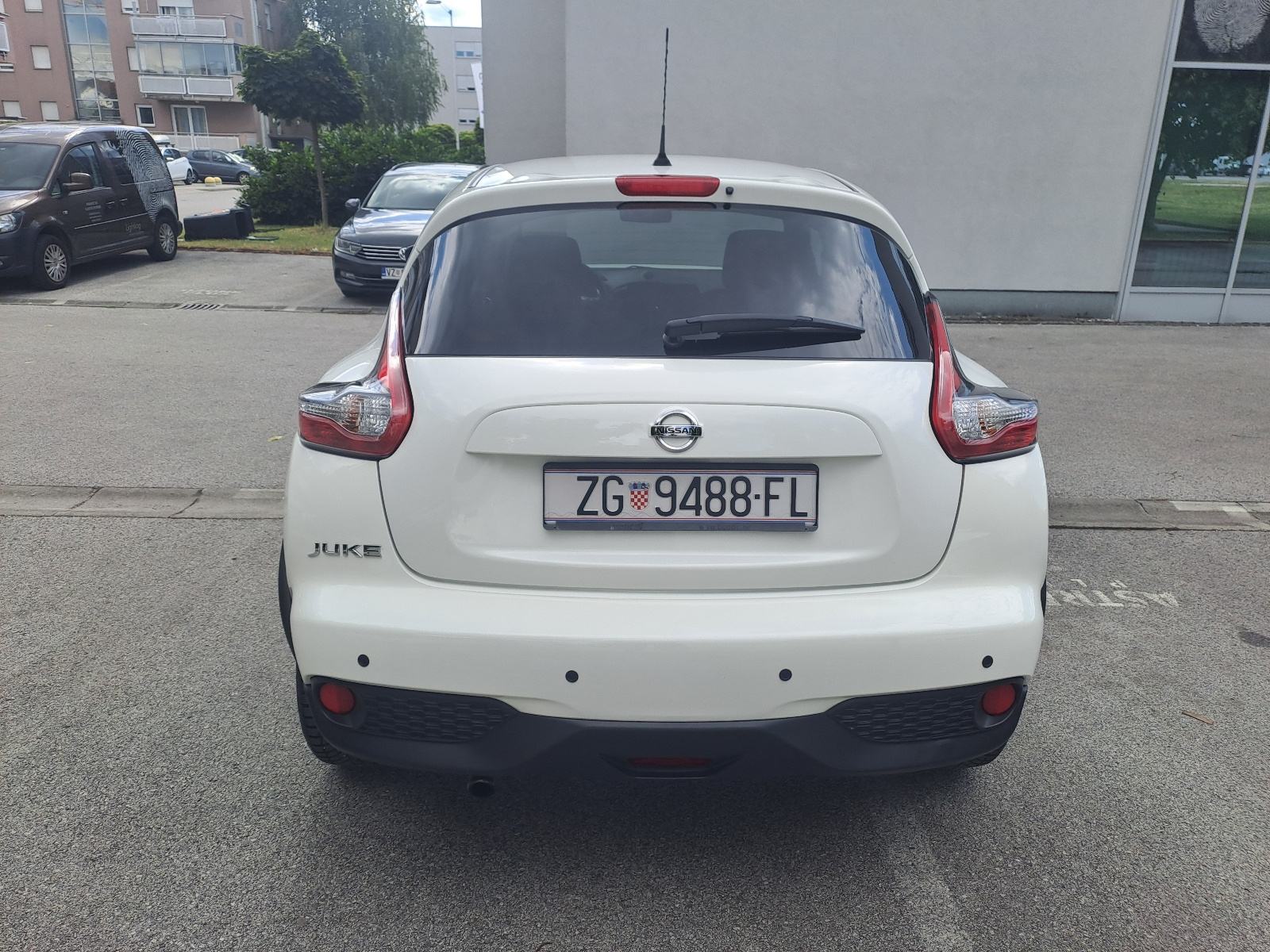 Nissan Juke 1,2 Acenta, 47 000 km, fotografija 5