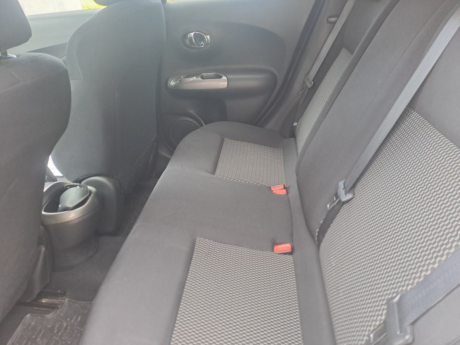 Nissan Juke 1,2 Acenta, 47 000 km, fotografija 16