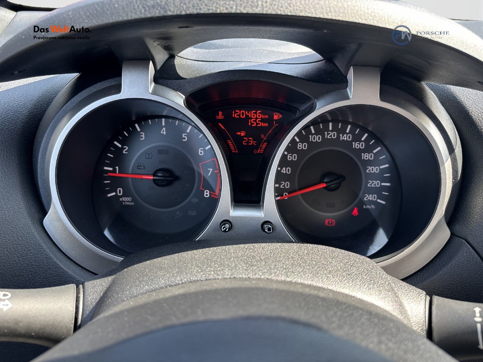 Nissan Juke 1,2 DIG-T Tekna Premium, fotografija 15