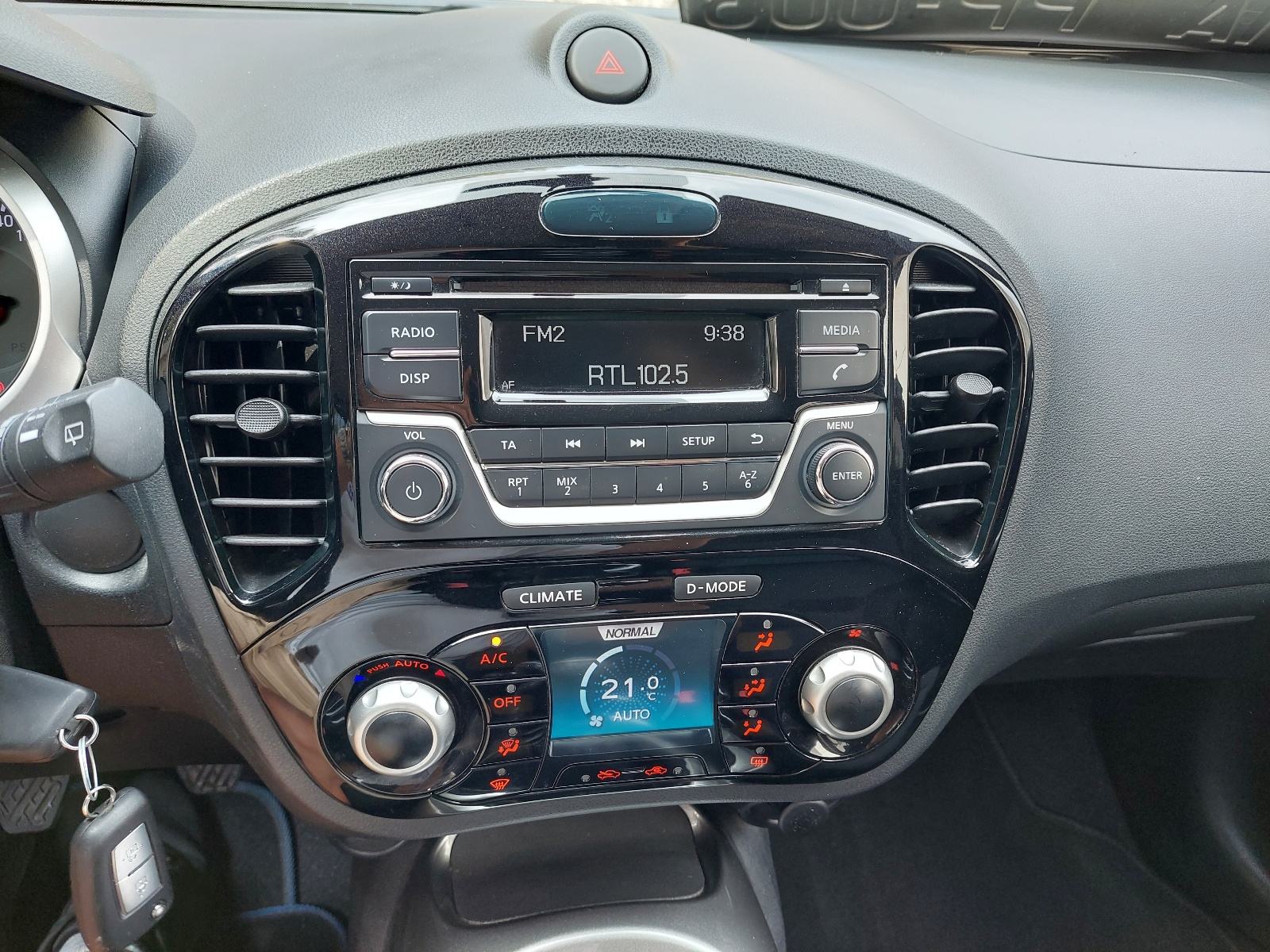 Nissan Juke 1.2, fotografija 11