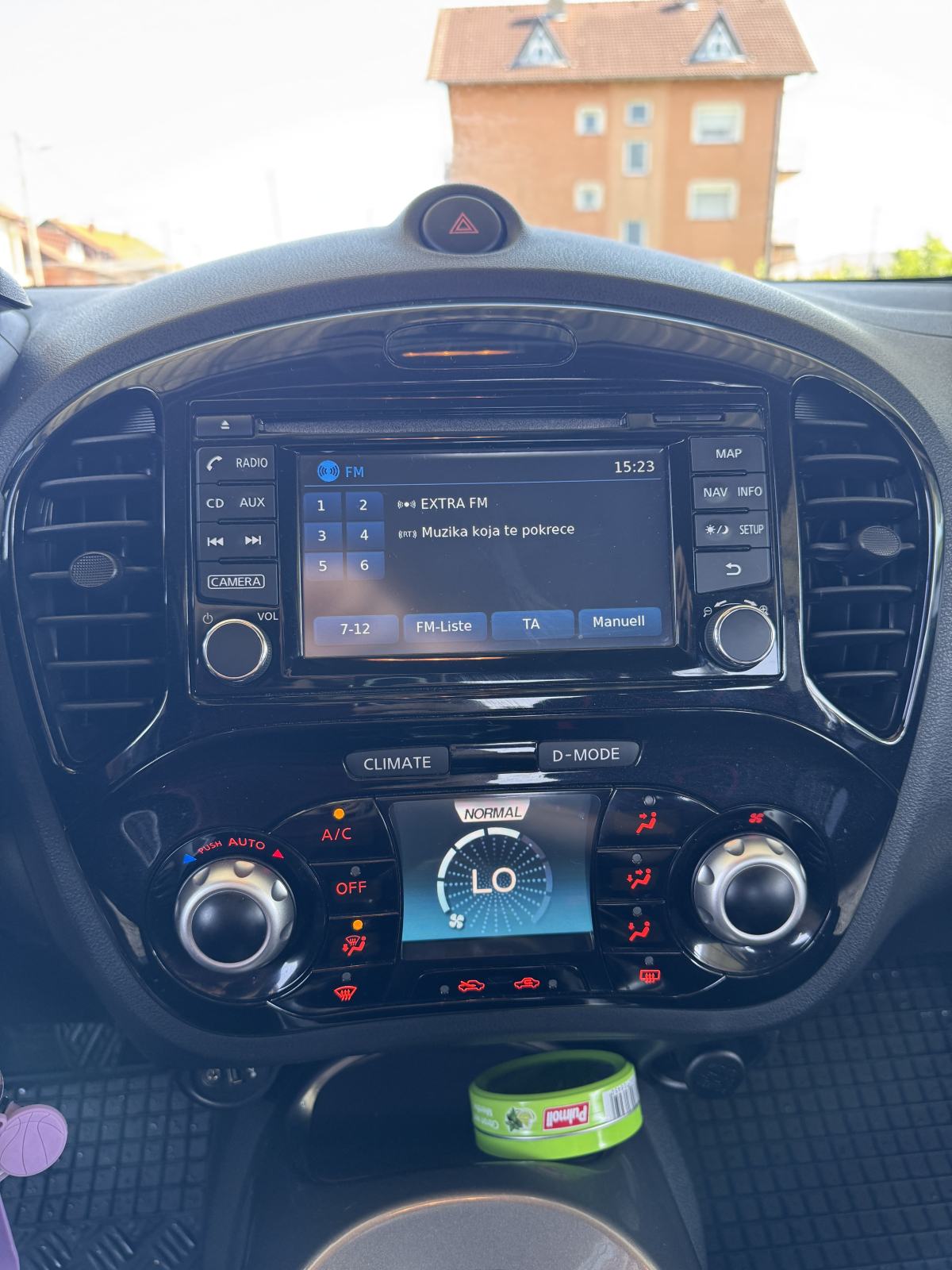 Nissan Juke 1.2, 2017. god. - Registracija do 01/27, fotografija 14
