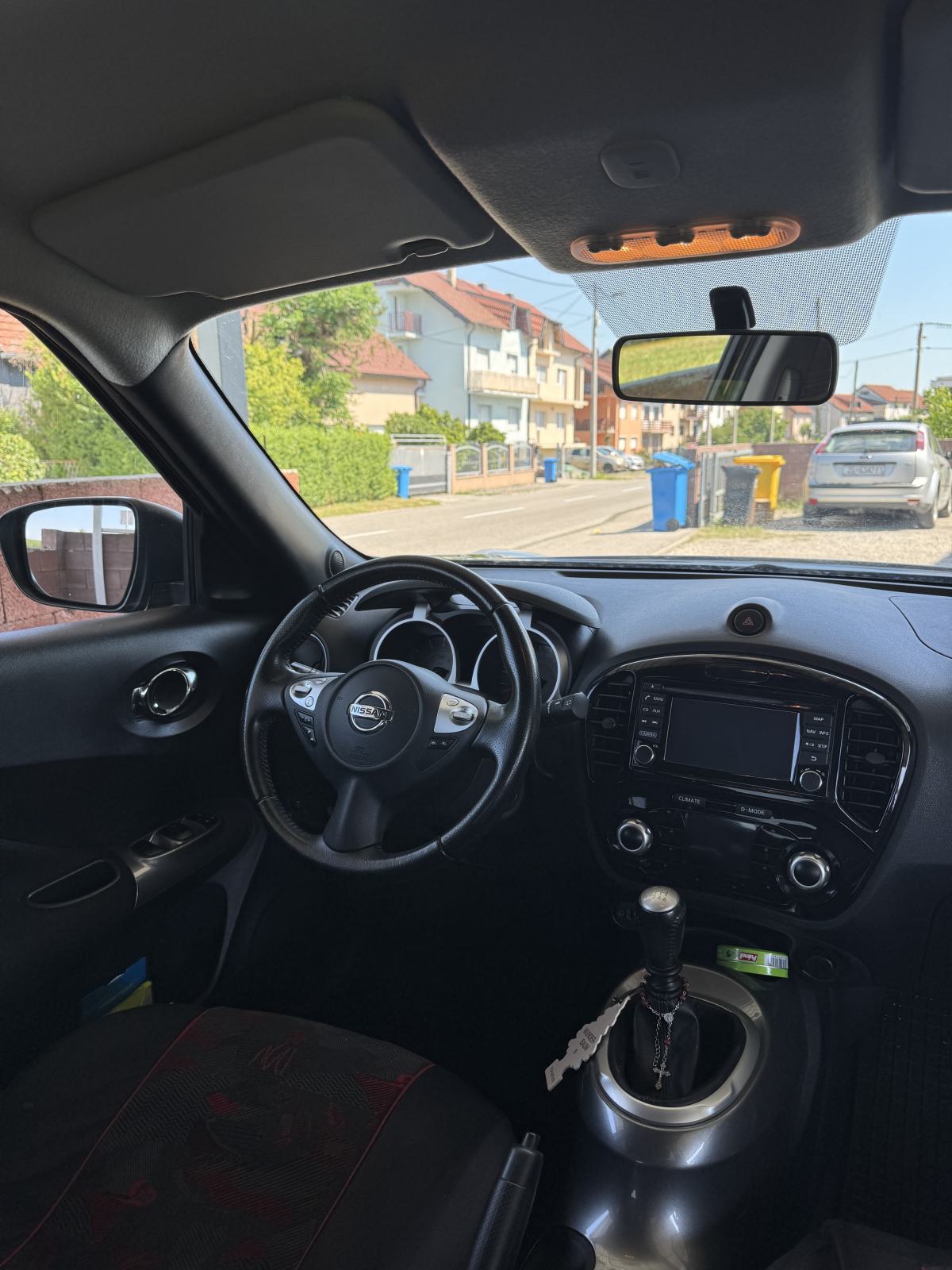 Nissan Juke 1.2, 2017. god. - Registracija do 01/27, fotografija 10
