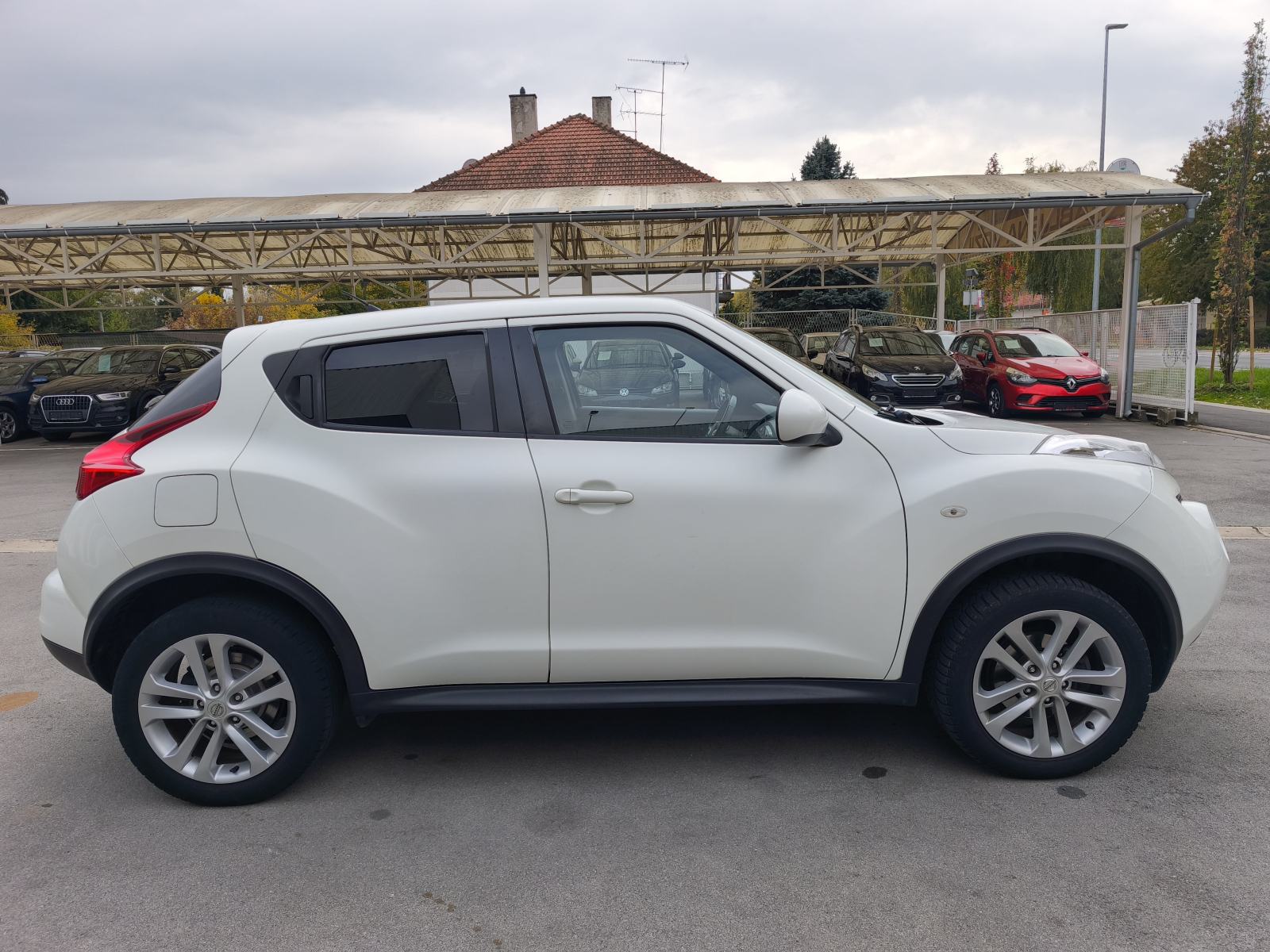 Nissan Juke 1,5 dCi 6 BRZINA NAVI TEMPOMAT PARKING KAMERA PUTNI KOMP, fotografija 15