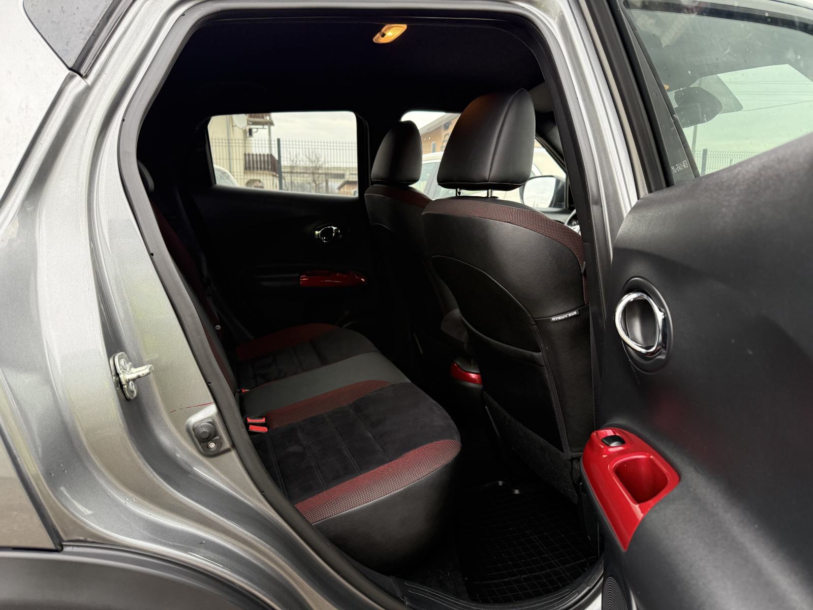 Nissan Juke 1.5 dCI - NAVIGACIJA - TEMPOMAT - ALCANTARA - GARANCIJA, fotografija 16