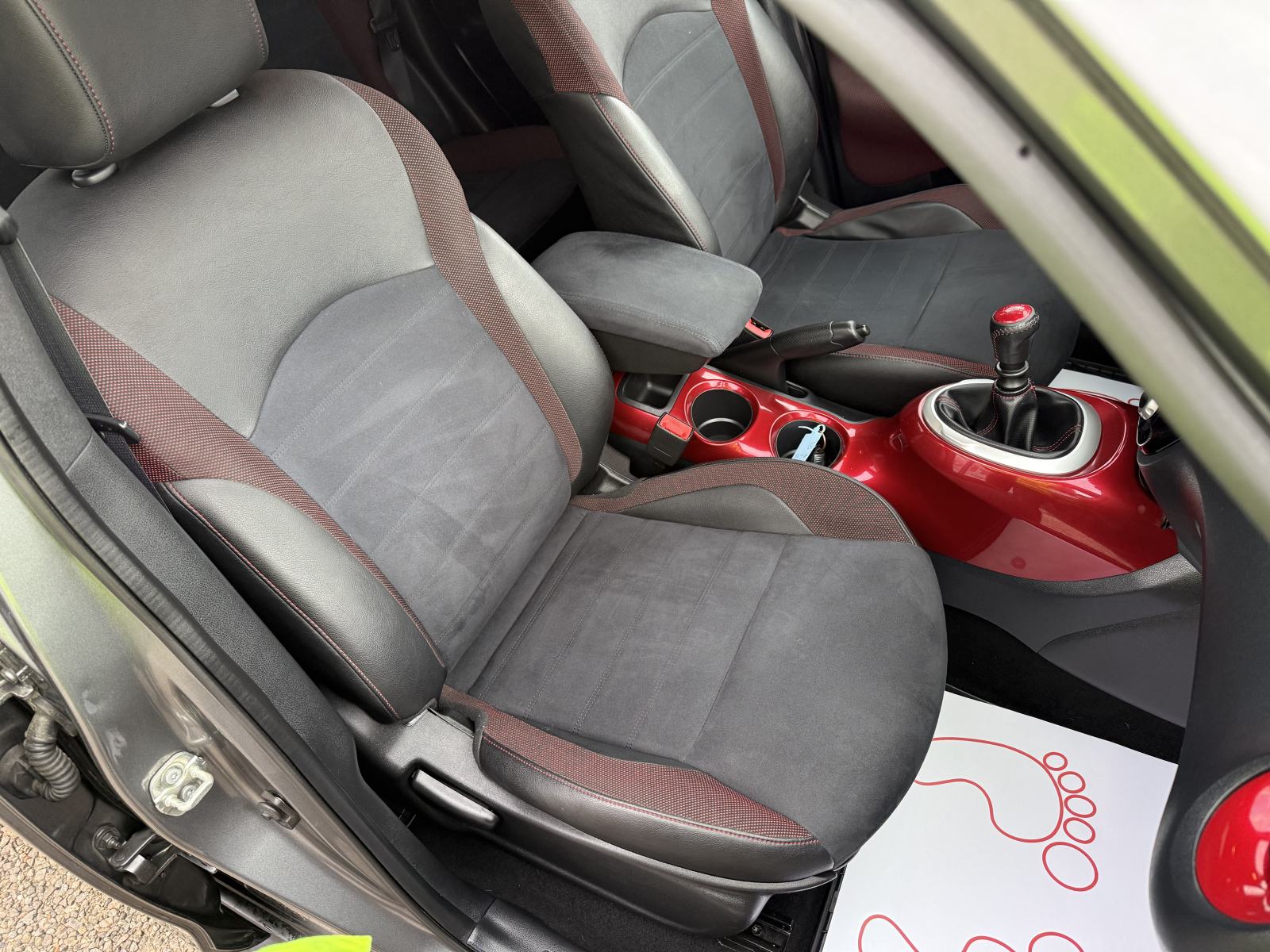 Nissan Juke 1.5 dCI - NAVIGACIJA - TEMPOMAT - ALCANTARA - GARANCIJA, fotografija 15