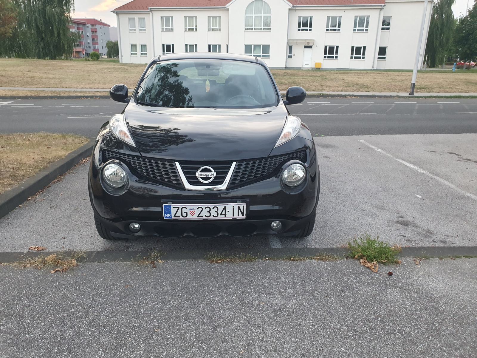 Nissan Juke 1,6 16V reg. 03/2027, fotografija 3