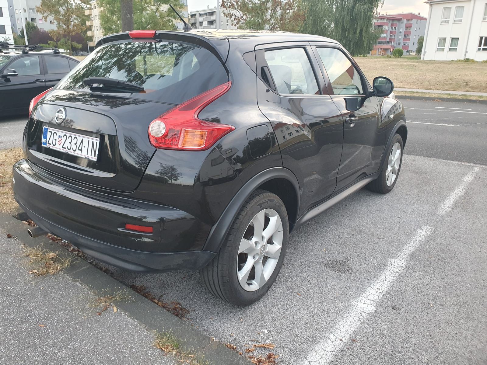 Nissan Juke 1,6 16V reg. 03/2027, fotografija 8