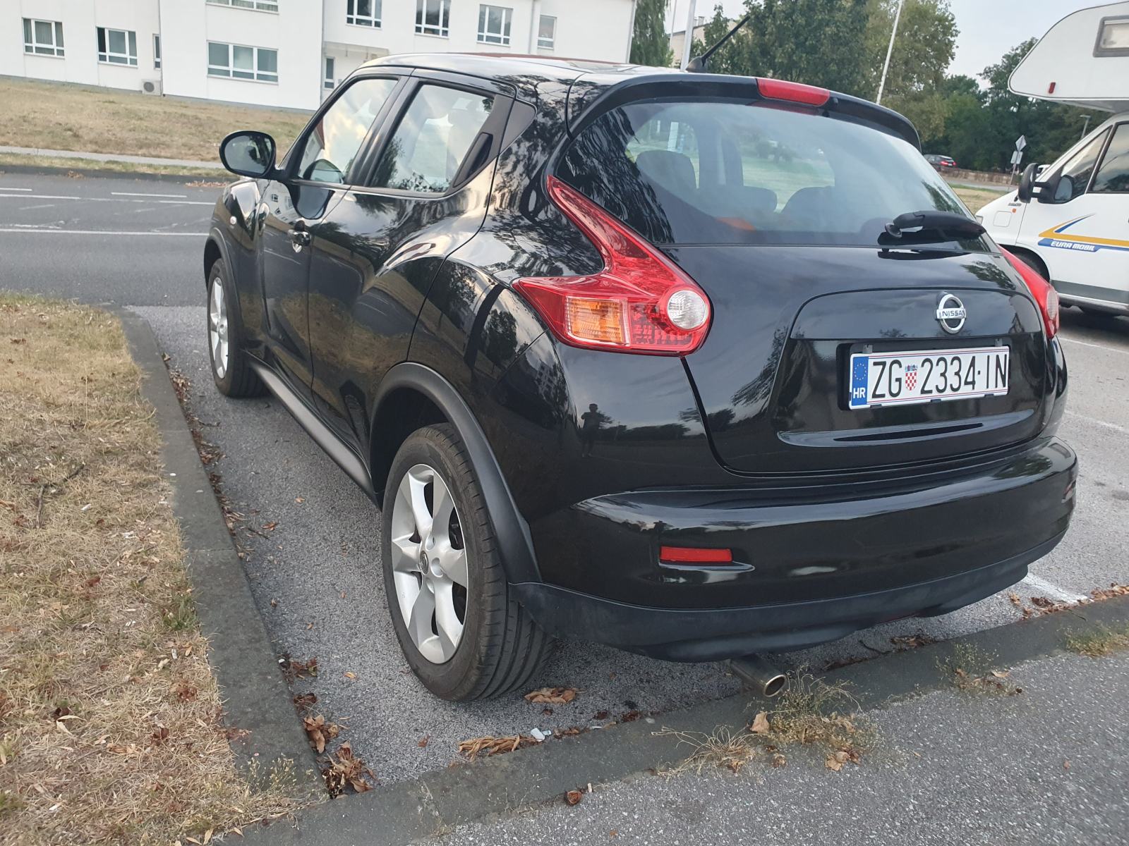 Nissan Juke 1,6 16V reg. 03/2027, fotografija 7