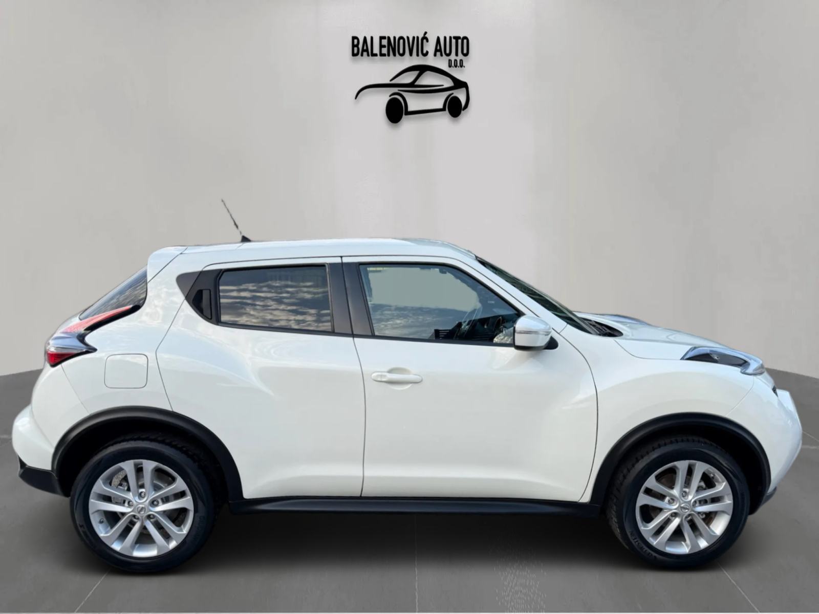 Nissan Juke 1,6 16V CVT TEKNA *AUTOMATIK*HR AUTO*KAMERA*NAVI*SERVISNA*, fotografija 12