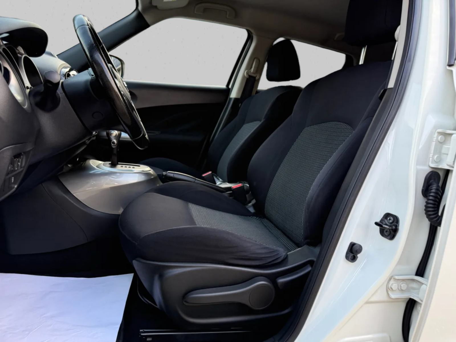 Nissan Juke 1,6 16V CVT TEKNA *AUTOMATIK*HR AUTO*KAMERA*NAVI*SERVISNA*, fotografija 6