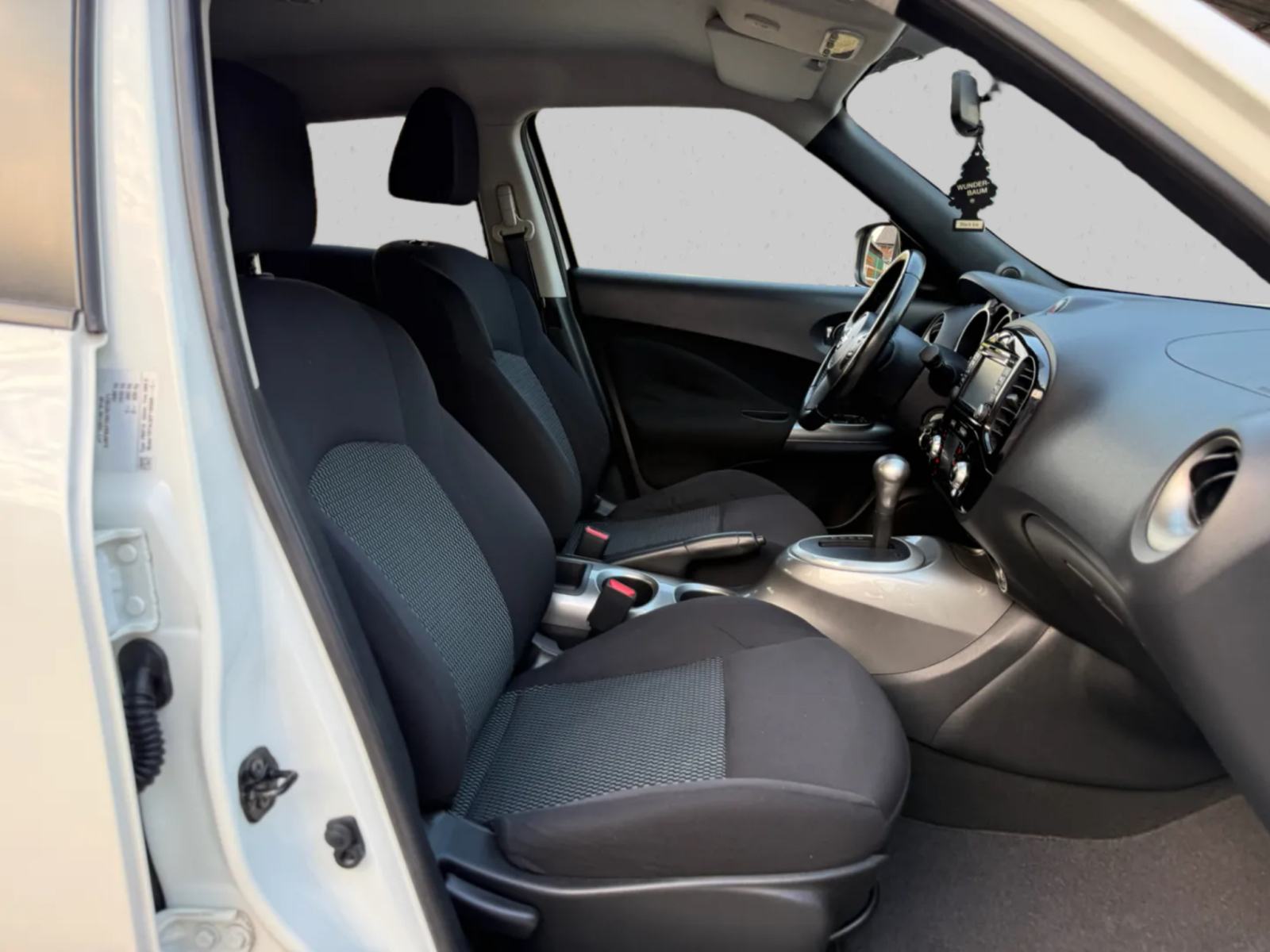 Nissan Juke 1,6 16V CVT TEKNA *AUTOMATIK*HR AUTO*KAMERA*NAVI*SERVISNA*, fotografija 15
